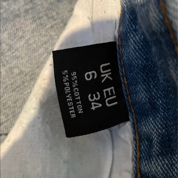 jean shorts - Picture 2 of 5